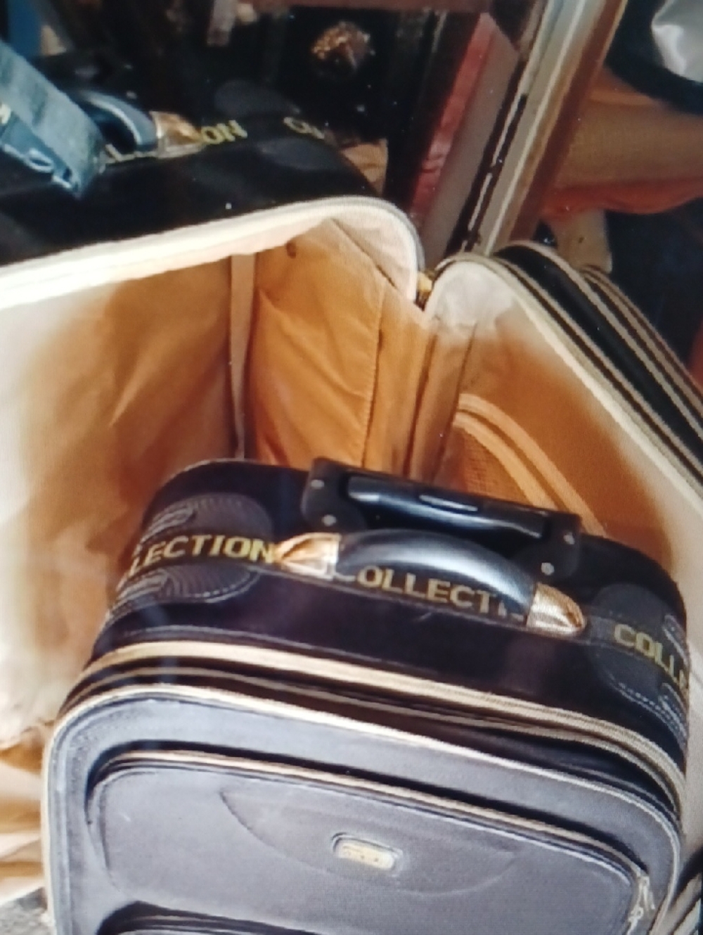 American Tourist Classic Black Travel Carry-On Suitcase&Full Size - LUGGAGE Pair